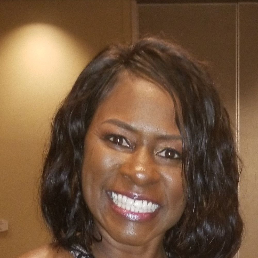 Meet your Posher, Faye